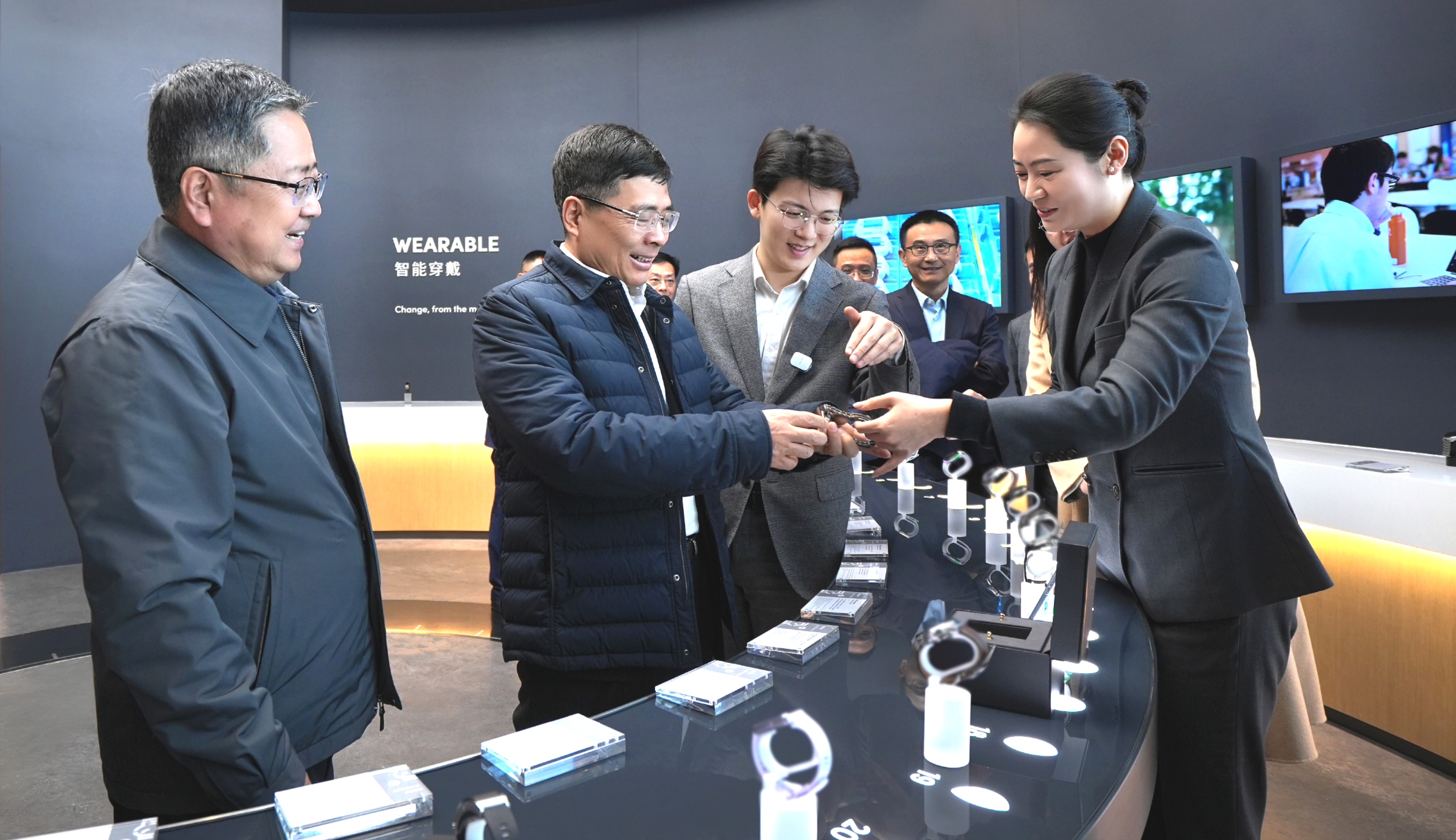 ��Ȧ- ��ȦΪ�Ķ���